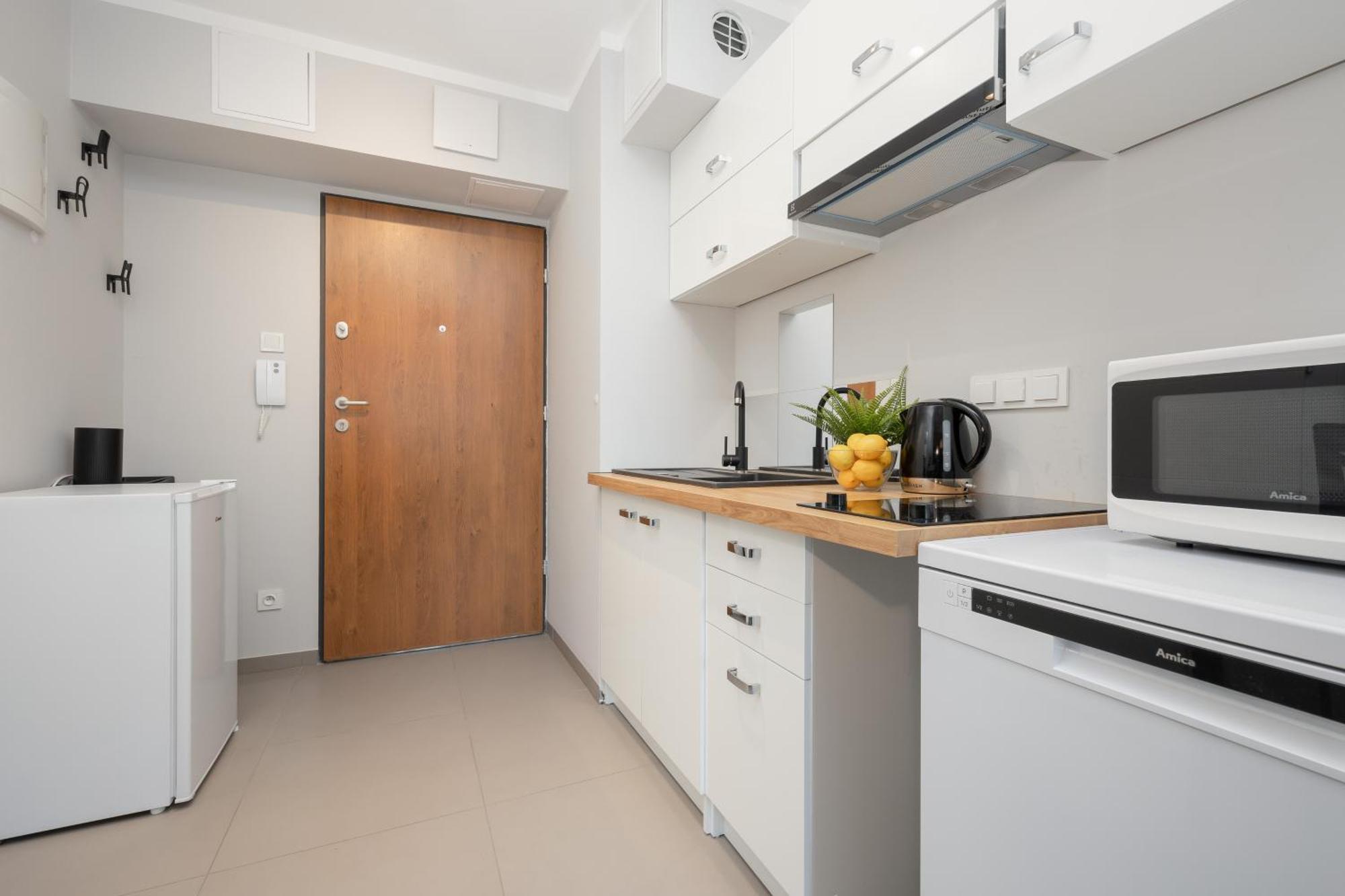 Warsaw Praga Kokoryczki Apartments With Parking By Noclegi Renters Bagian luar foto